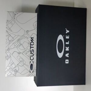 Oakley Black Box
